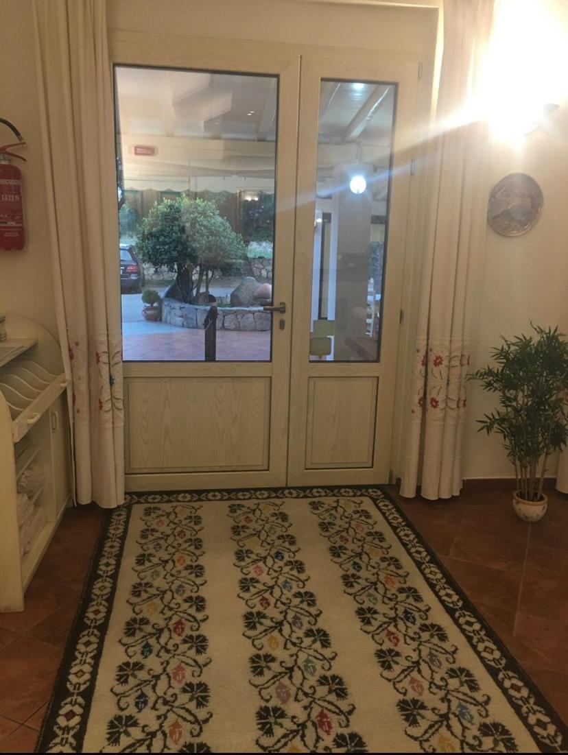 סאן תאודורו Hotel La Palma מראה חיצוני תמונה